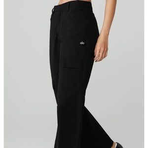 Alo The Edge Black Pants size XS. Like new